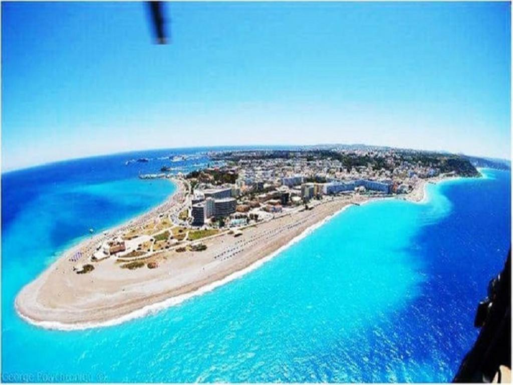 Διαμέρισμα Lilian's Seaview-party Street-youth
