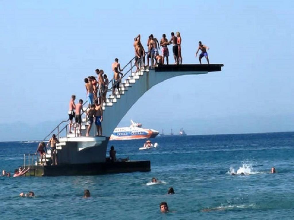 Lilian's Seaview-party Street-youth Διαμέρισμα Rhodes City